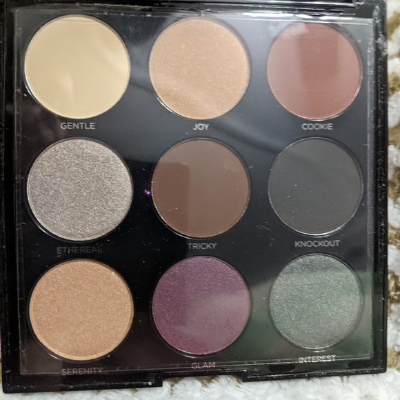 Brand New Profusion Mixed Metals Glam Eyeshadow Palette! - Picture 3 of 4